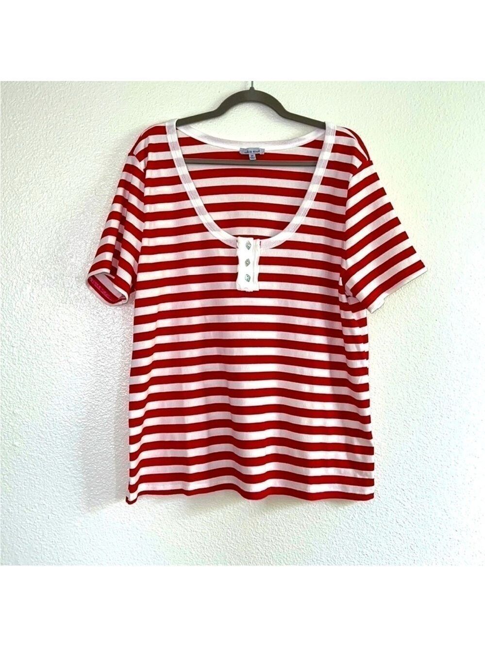 White Birch Red & White Striped Henley Tee w/ unique buttons NWOT